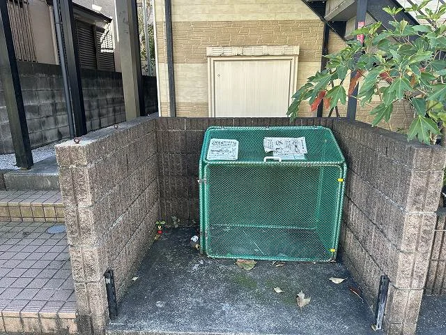 ゴミ置き場です。