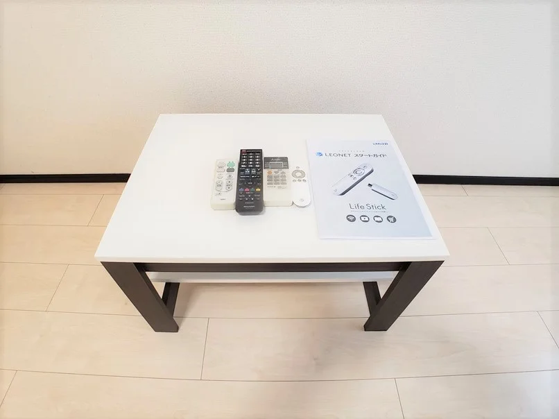 アレンジ可能な移動テーブル