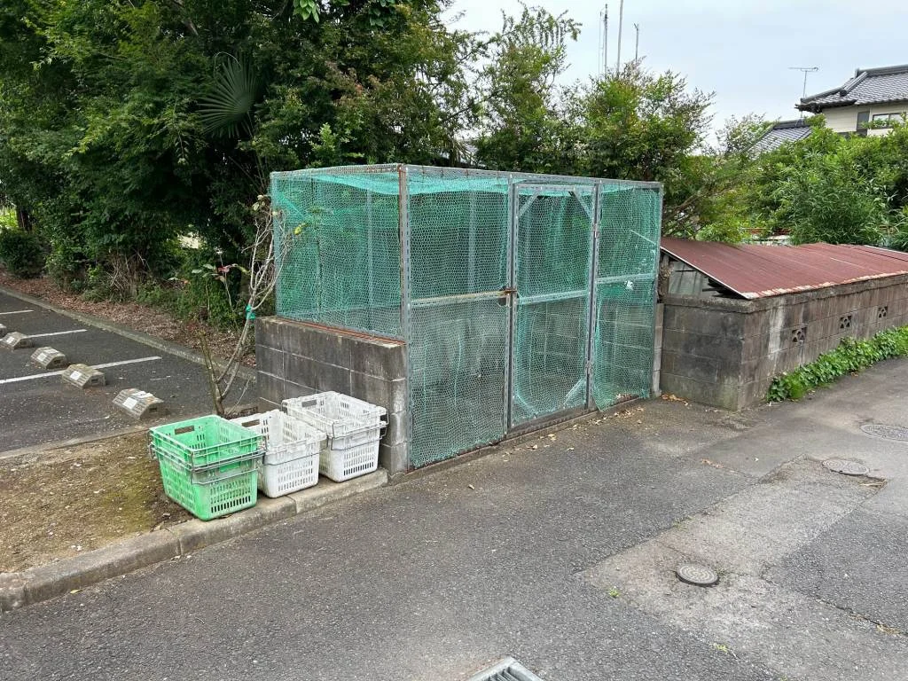 ゴミ置き場