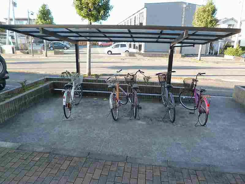 写真と現状が異なる場合は現状を優先します。