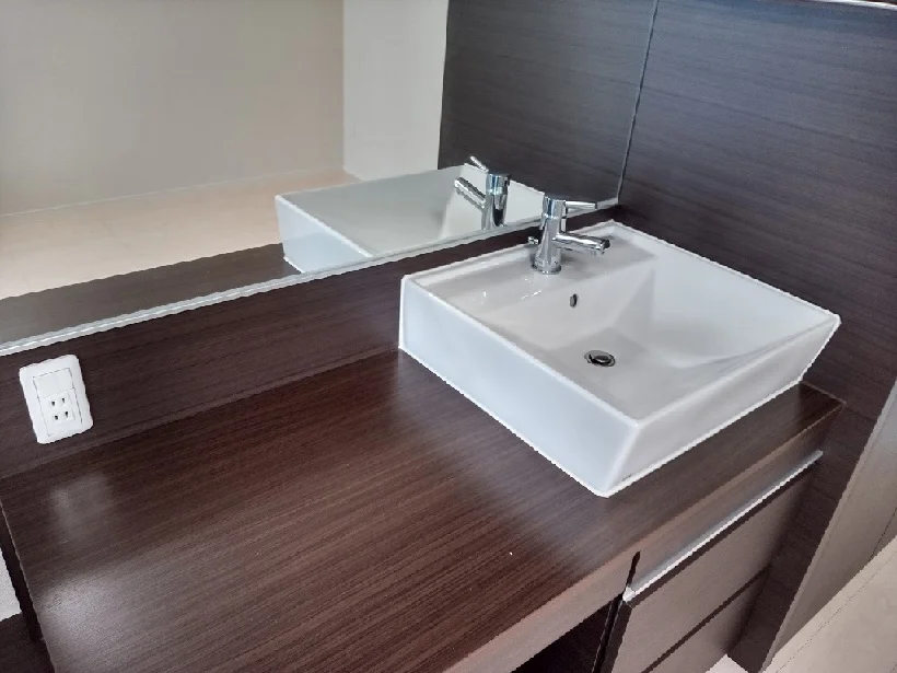 女性にうれしい大きな洗面台