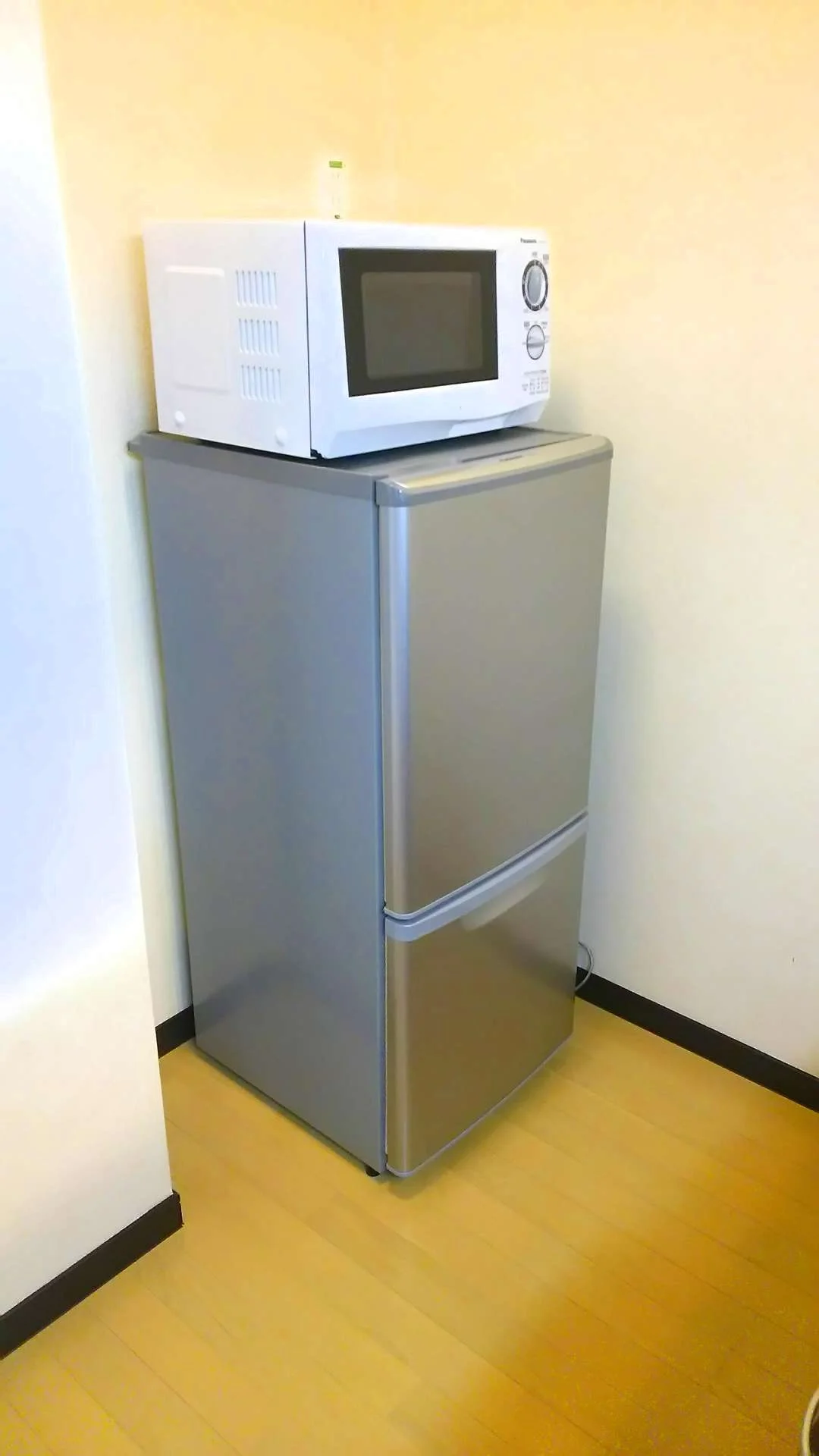 冷蔵庫・電子レンジ