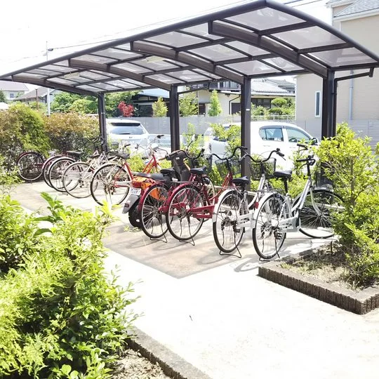 屋根付き駐輪場