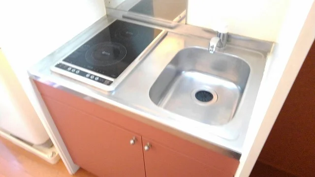 便利な電気コンロです。