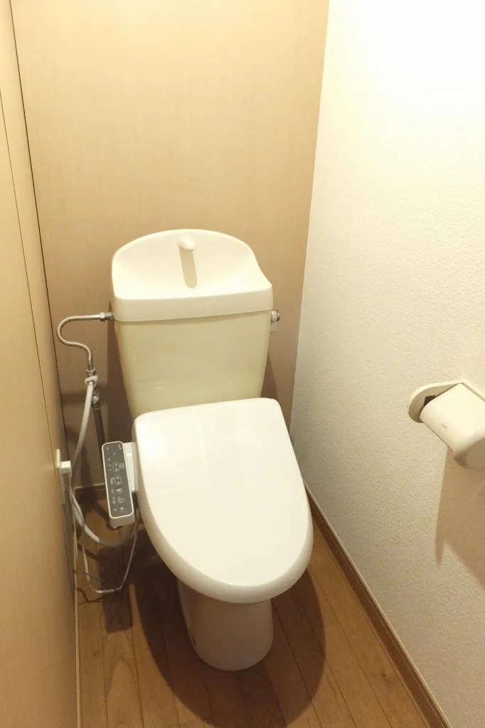 温水洗浄便座設置済み