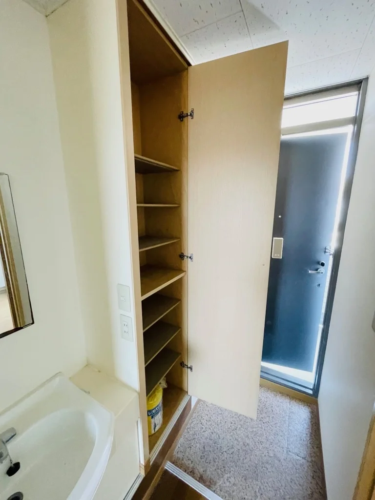 シューズボックス