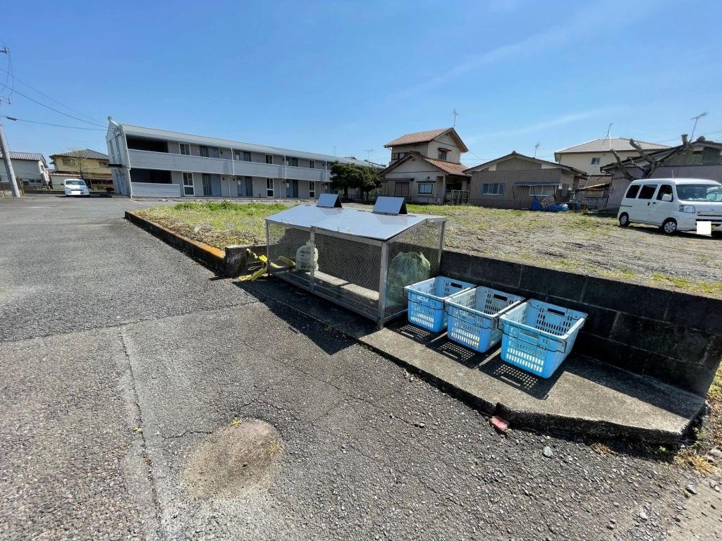 ゴミ置き場