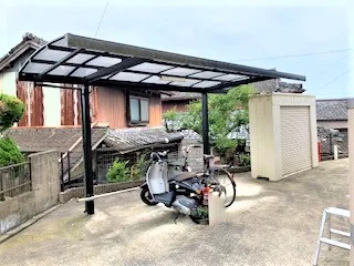 屋根付き駐輪場