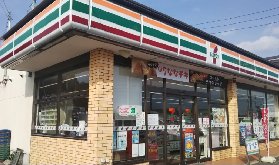 セブンイレブン王司店
