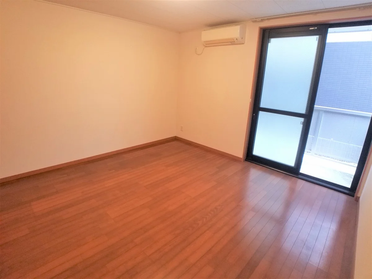 設備・使用は号室により異なる為、現況を優先致します。