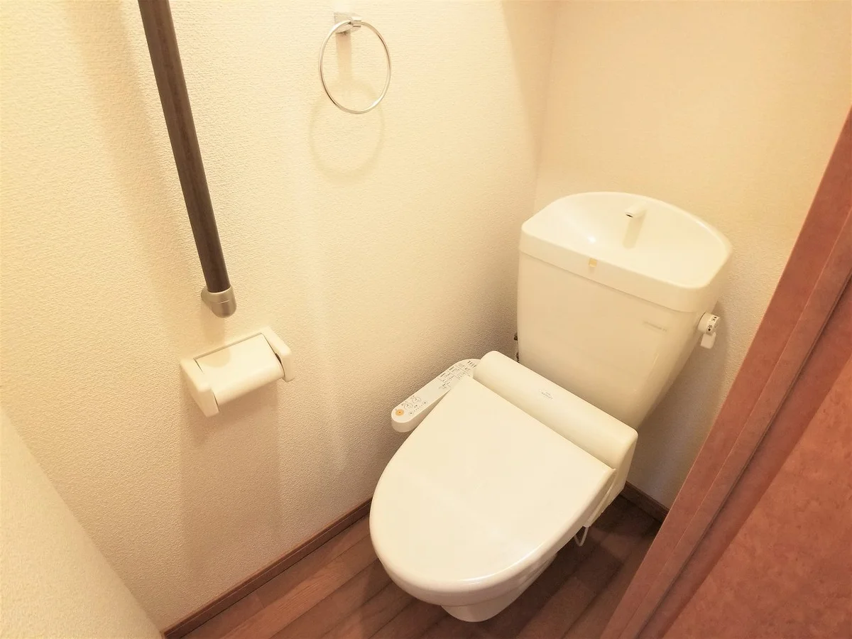 設備・使用は号室により異なる為、現況を優先致します。