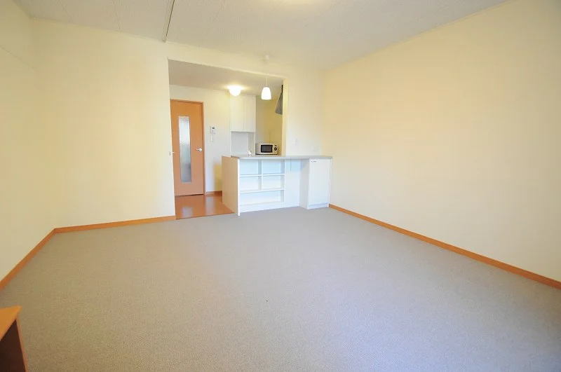 広々とした綺麗なお部屋です。