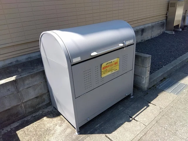 ゴミ捨て場