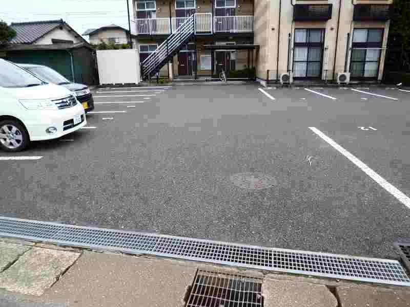 写真と現状が異なる場合は現状を優先します。