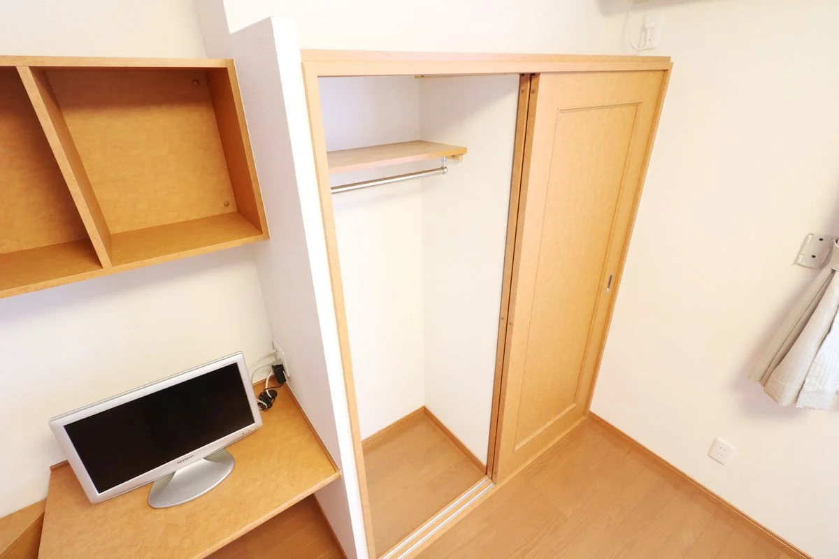 大型クローゼットにより女性の方でも収納が安心！