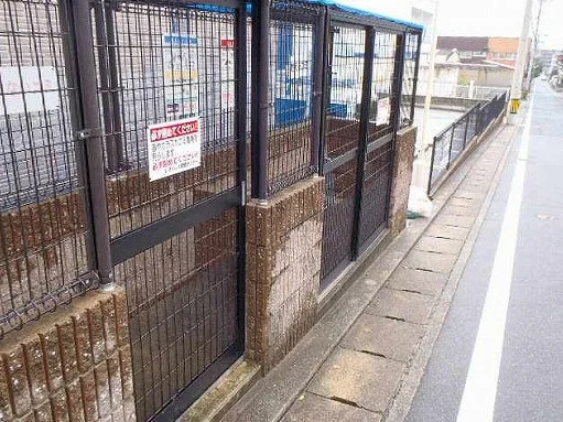ゴミ置き場