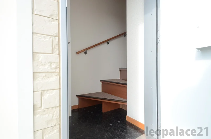 実際のお部屋と異なる場合がございます。