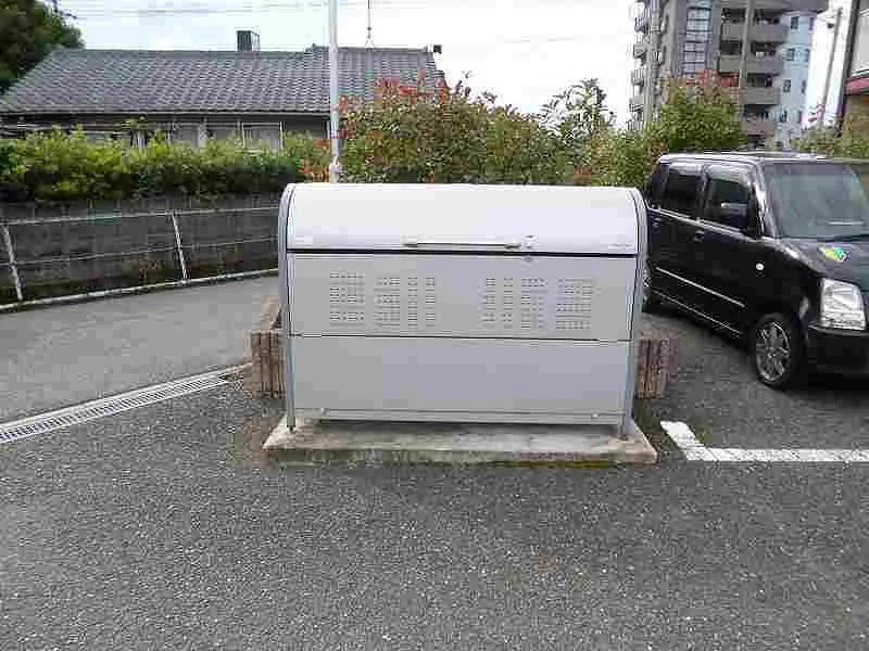 写真と現状が異なる場合は現状を優先します。