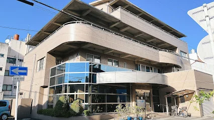 しもむら医院まで徒歩3分