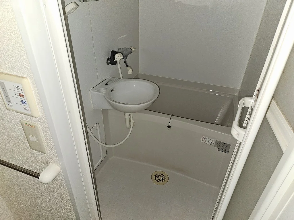 備品や設備仕様は号室等により異なります現地をご確認下さい。