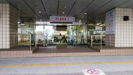 PLAKA 1まで徒歩8分