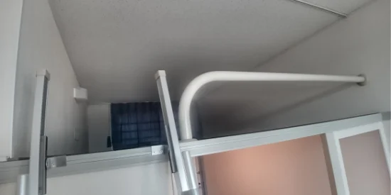 便利なロフト付き　収納スペースにもベッドにも！