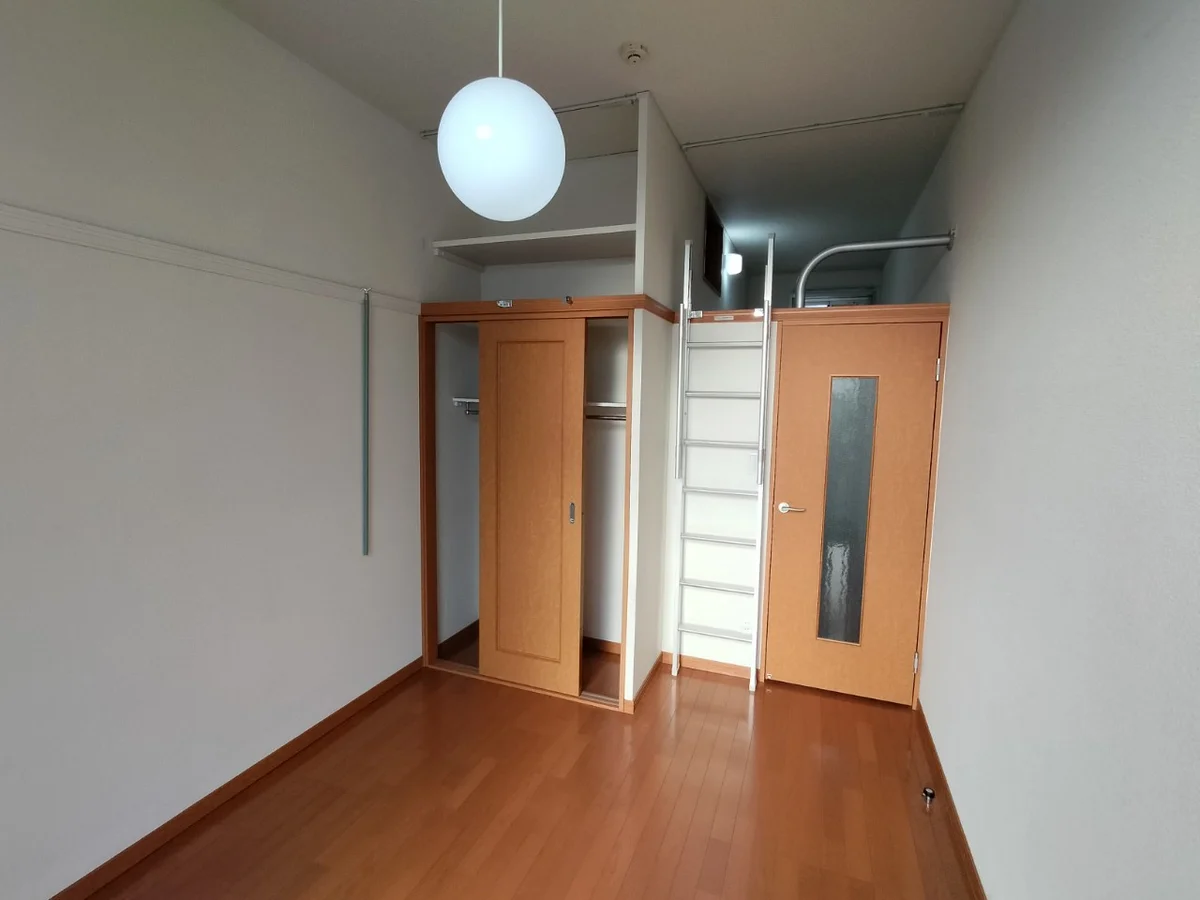 設備仕様は号室により異なる為、現況を優先致します。