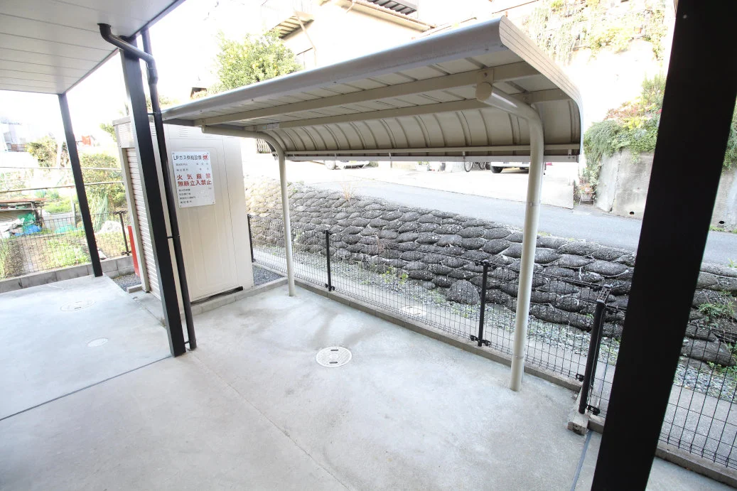 自転車用の駐輪スペースは無料です♪