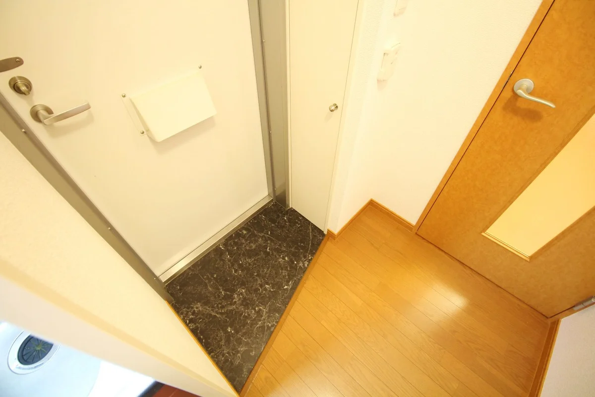 ※部屋により形状・配置が異なります。