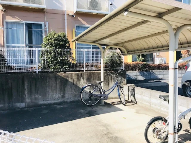 駐輪場付き