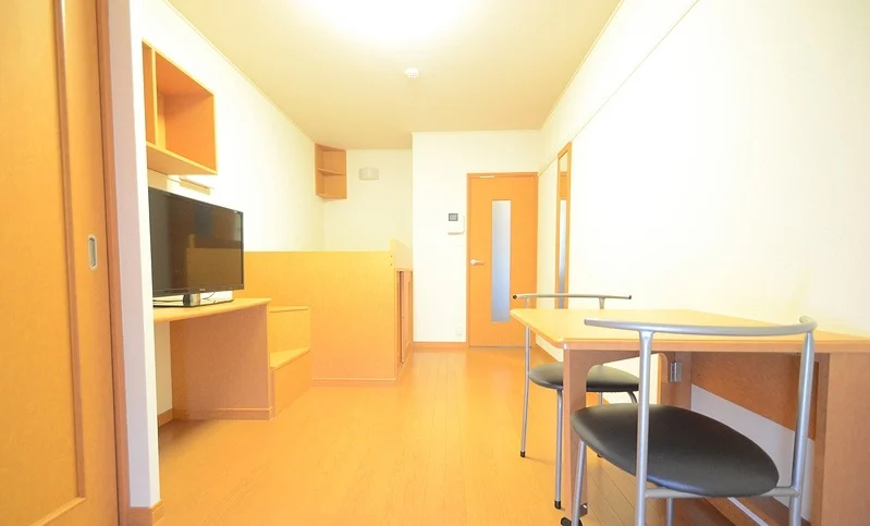 1階　フローリング