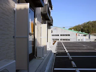 敷地内