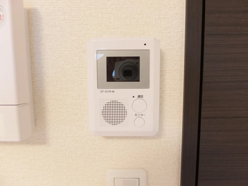 モニター付きインターホン