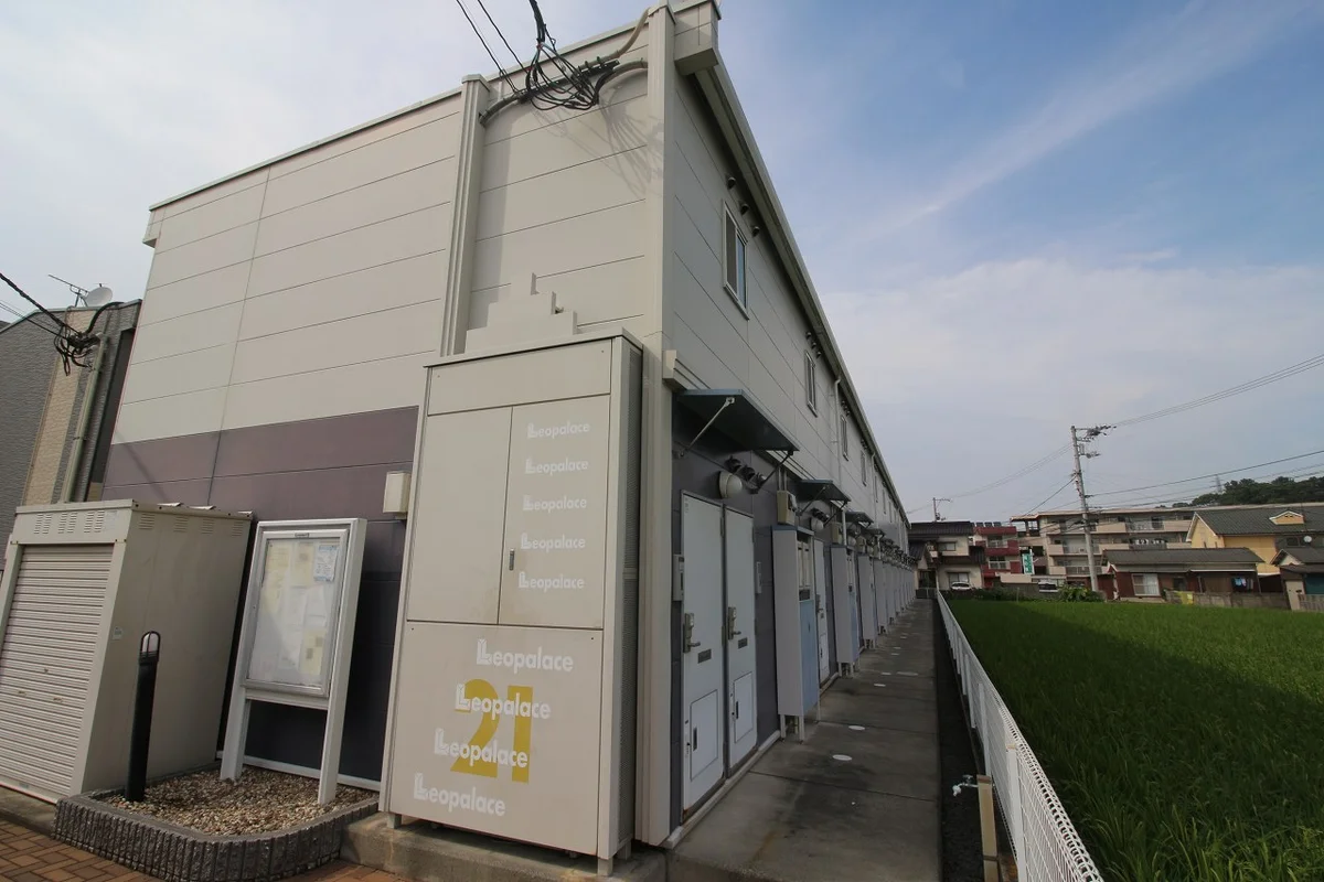 備品や設備仕様は号室等により異なります。現地をご確認下さい。