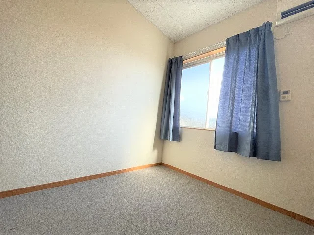 設備・仕様は号室により異なる為現況を優先致します。