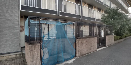 敷地内にゴミ置き場があります