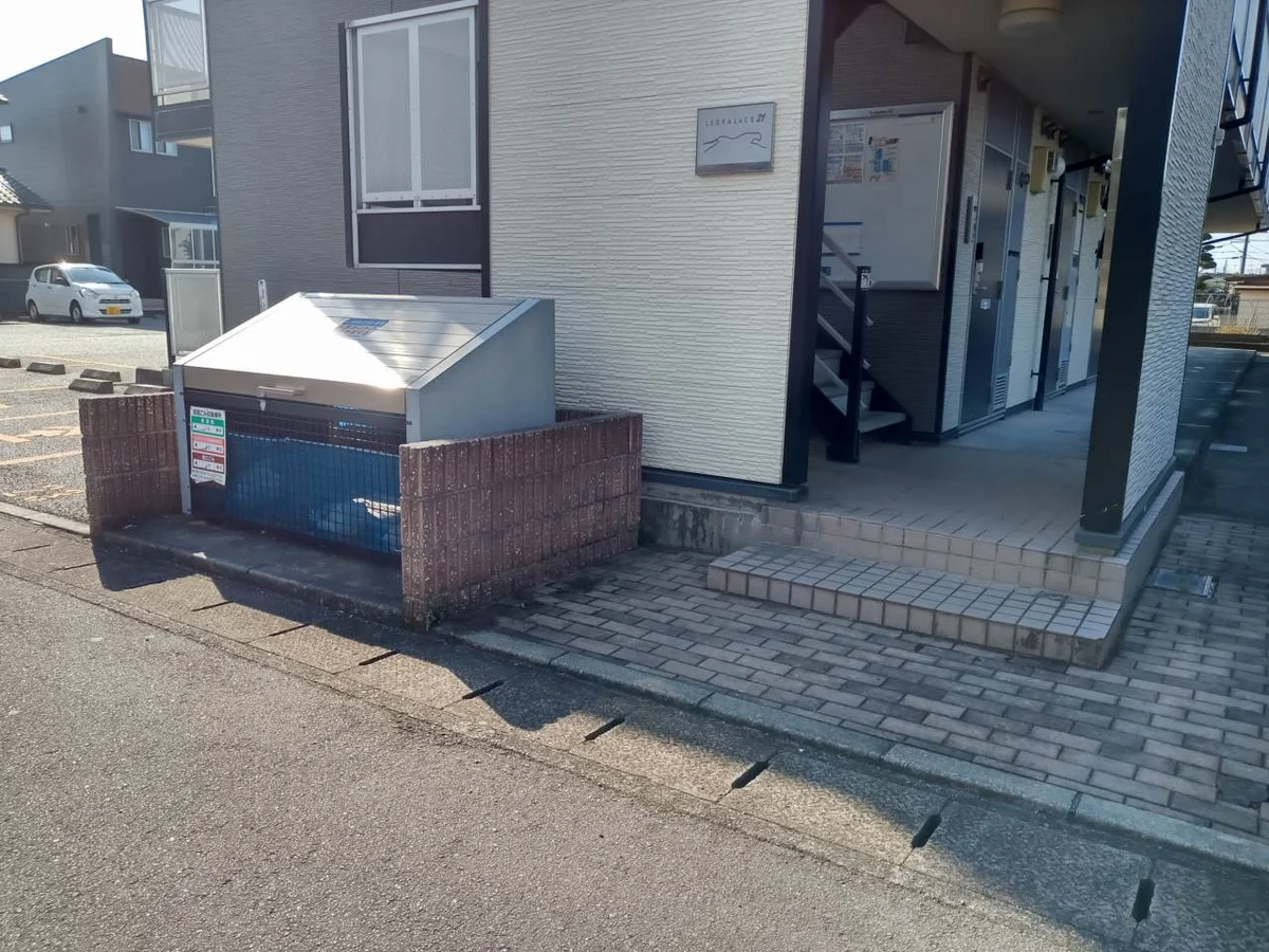 写真と現状が異なる場合は現状を優先します。