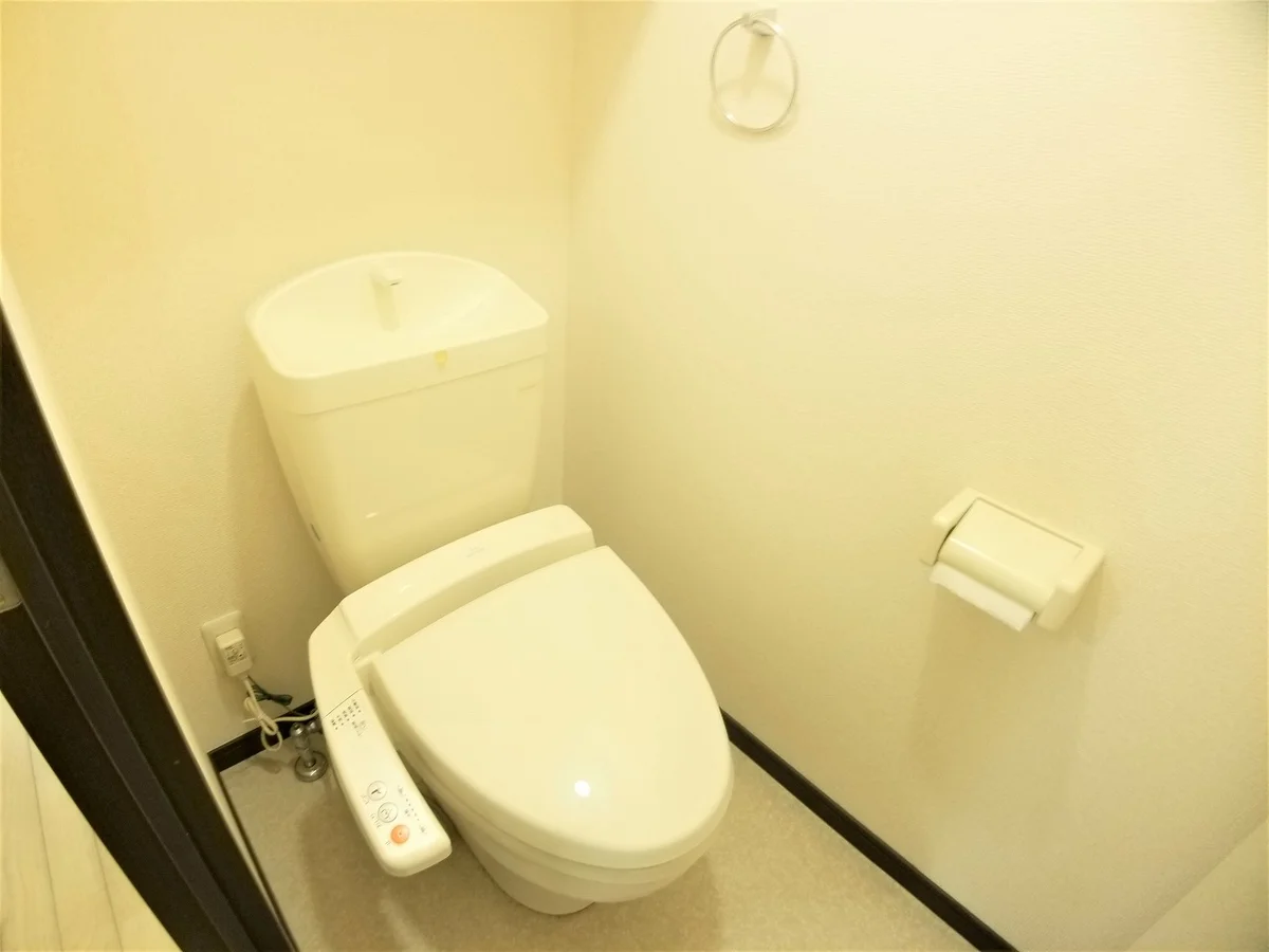 設備・使用は号室により異なる為、現況を優先致します。