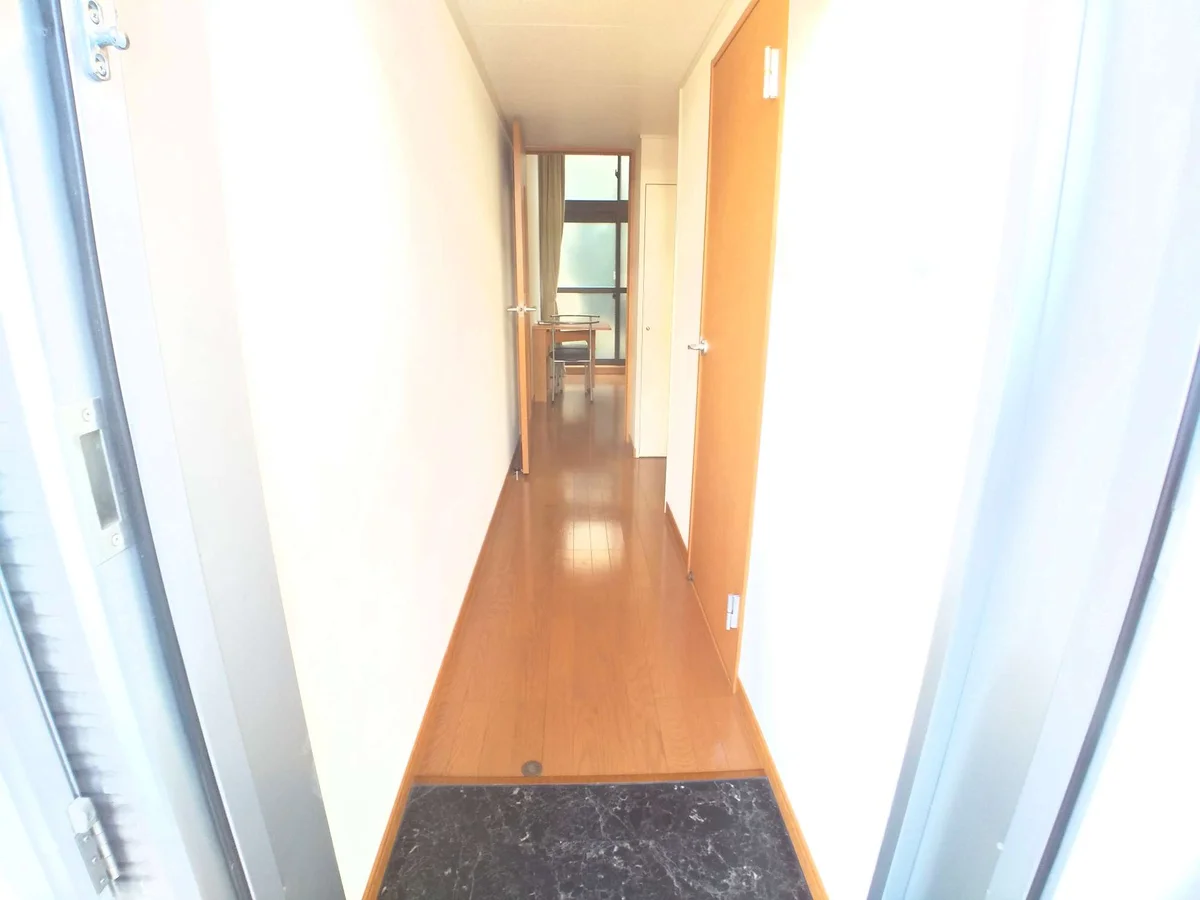 玄関ドアは防犯サムターン設置