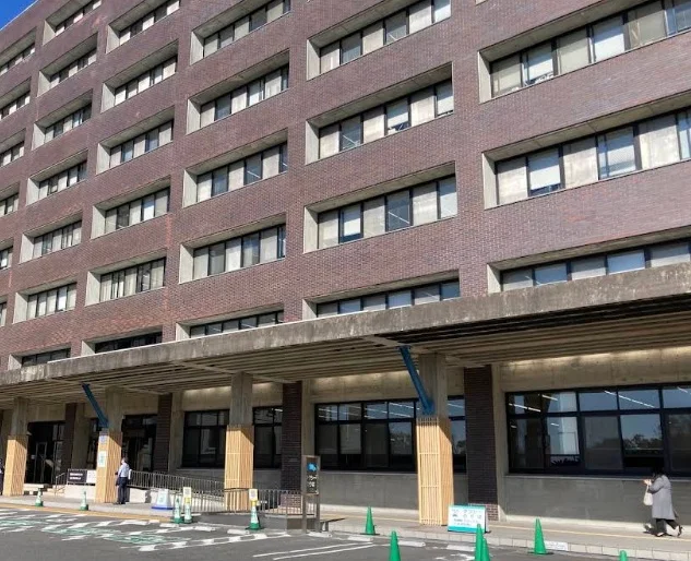 三重県庁まで車で9分