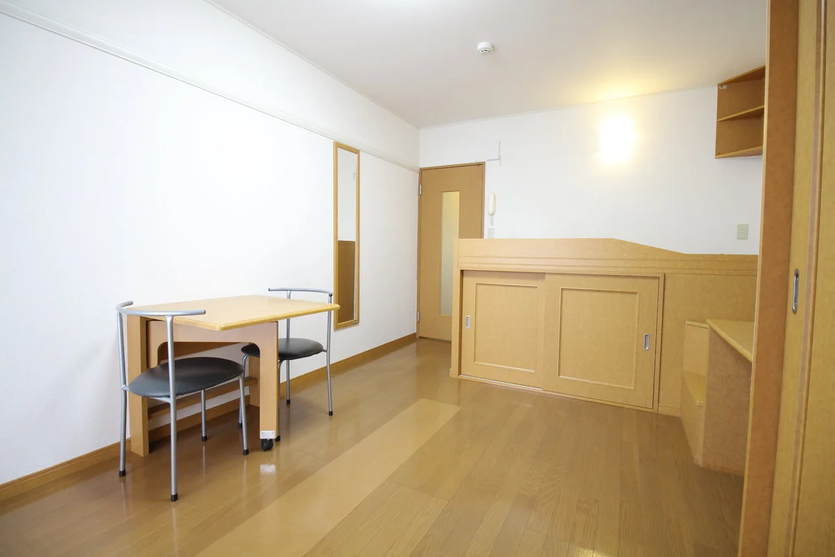 収納がたくさんありますので、荷物が多い方でもＯＫ！