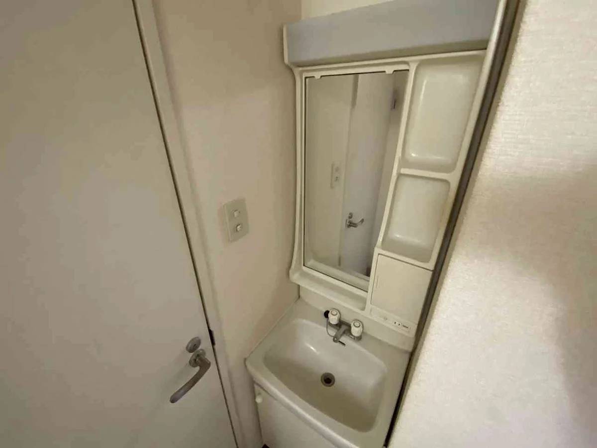 設備・仕様は号室により異なる為、現況を優先致します。