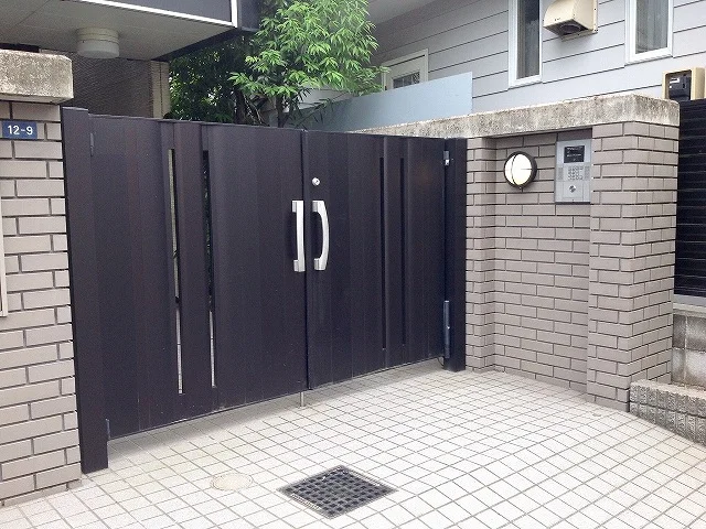 オートロックゲート付き。
