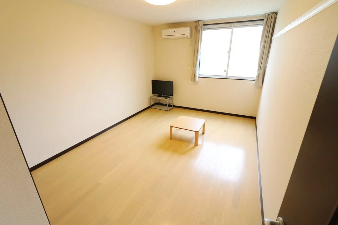 防犯ガラスにより女性でも安心の仕様