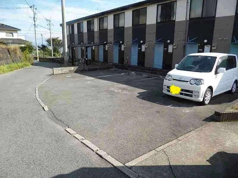 写真と現状が異なる場合は現状を優先します。。