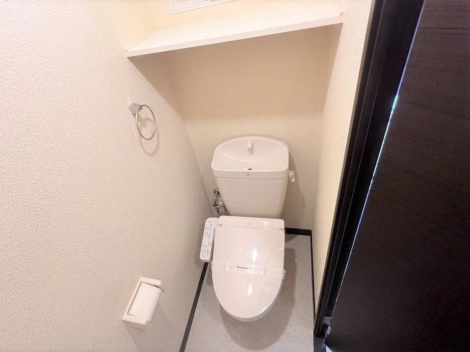 設備仕様は号室により異なる為、現況を優先致します。