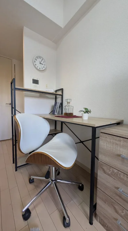 デスク・チェア完備♪