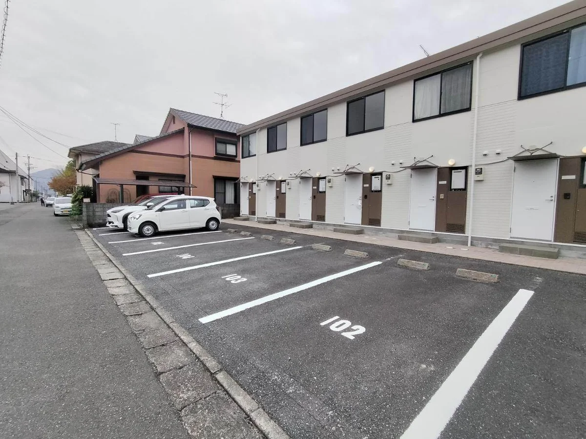 写真と現状が異なる場合は現状を優先します。