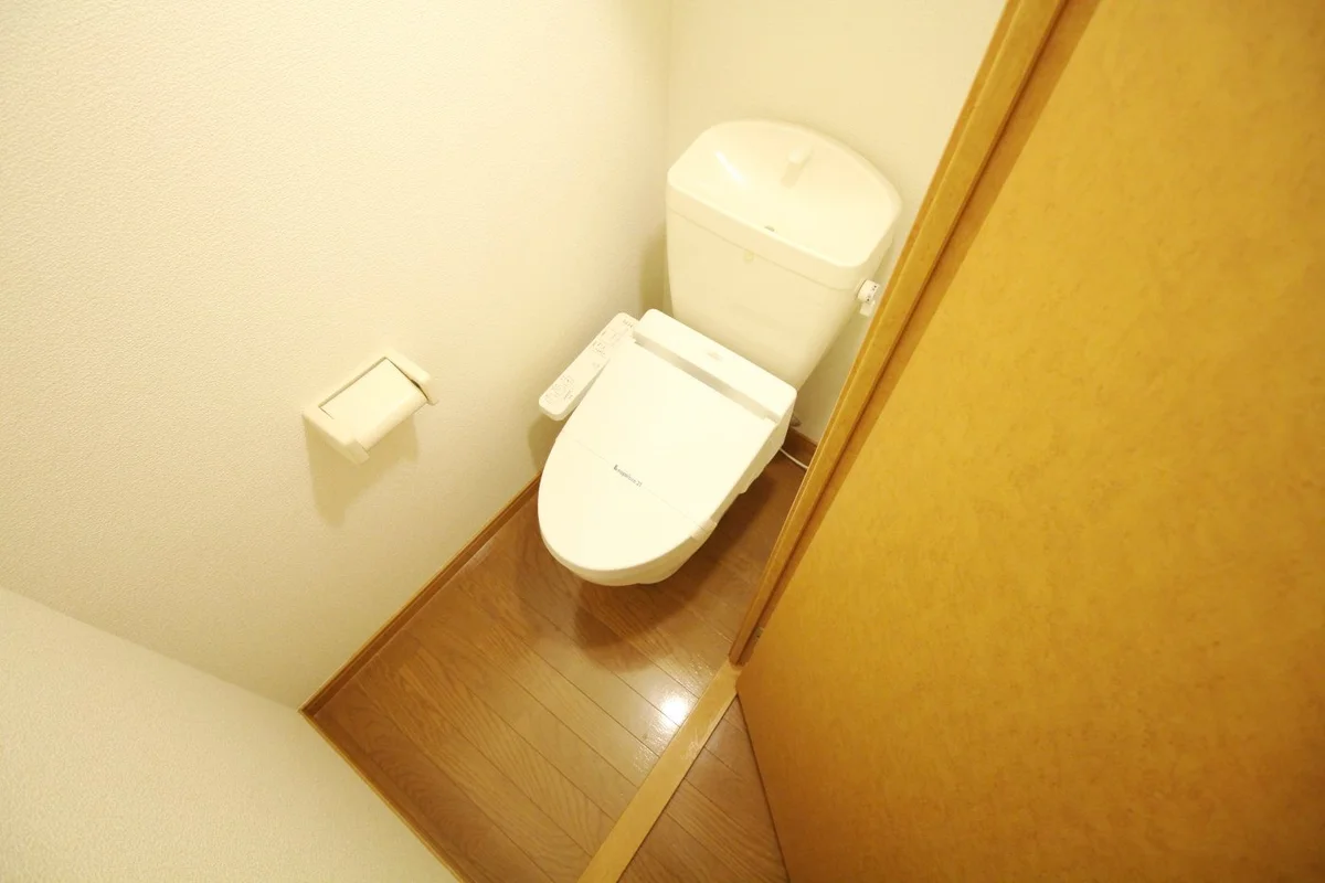 温水洗浄便座を標準装備にしました！