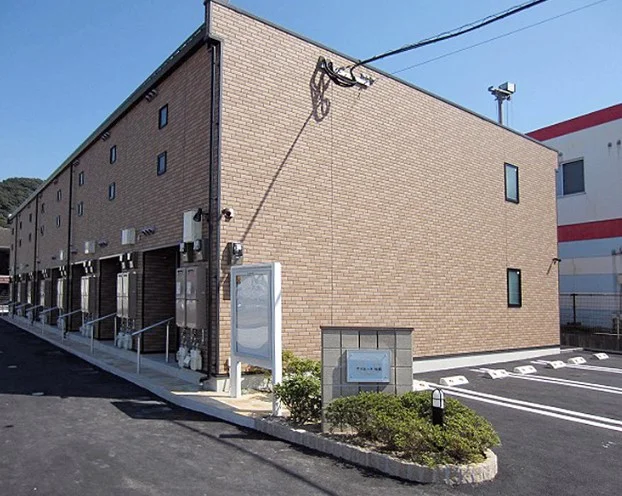 共用部分は清掃業者が清掃しています。